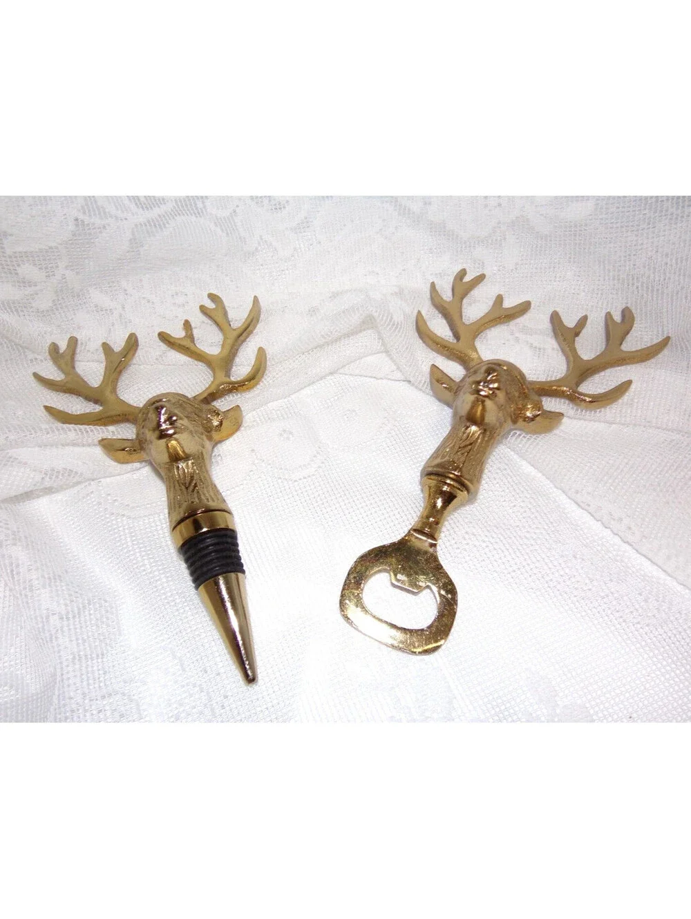 Buck Antlers Wine Stopper & Bottle Opener PRE-OWNED IN VERY GOOD CONDITION